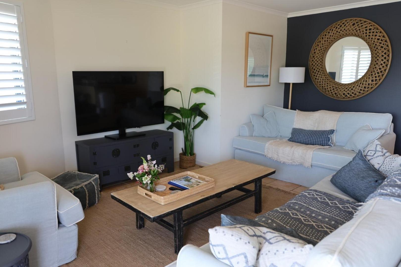 The Cove Yamba Aparthotel Exterior photo
